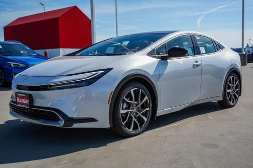 Wind Chill Pearl 2026 Toyota Prius Plug-In Hybrid XSE PREMIUM