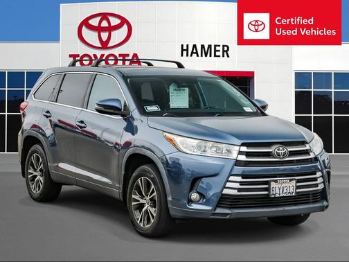 Shoreline Mist 2019 Toyota Highlander LE Plus