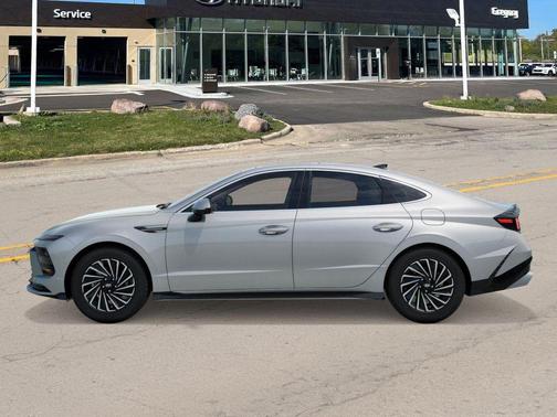 2026 Hyundai SONATA Hybrid Limited