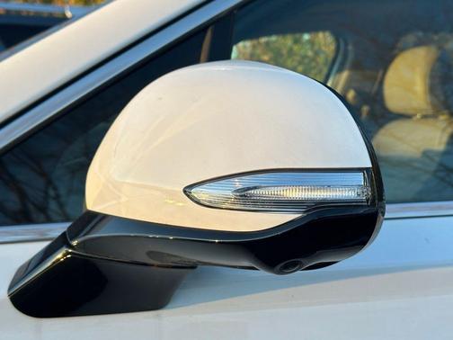 2023 Hyundai SANTA FE HEV Limited