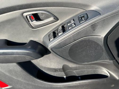 2012 Hyundai TUCSON GLS