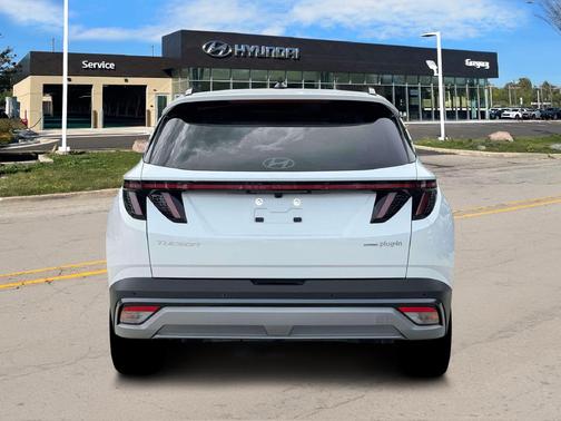 White 2026 Hyundai TUCSON Plug-In Hybrid Limited