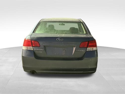 2013 Subaru Legacy 2.5i Sport