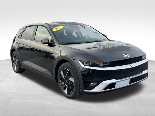 2025 Hyundai IONIQ 5 SE