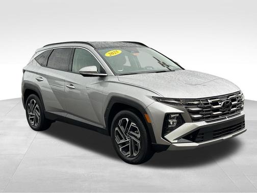 Shimmering Silver 2025 Hyundai TUCSON Hybrid Limited