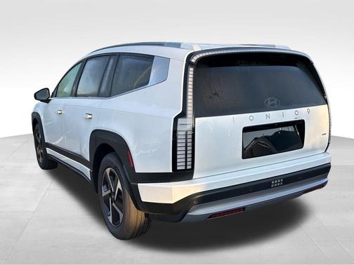 2026 Hyundai IONIQ 9 SE