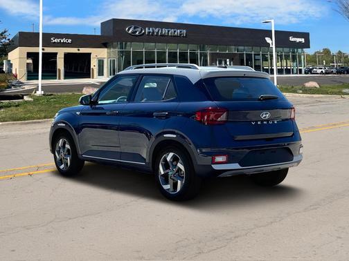 2025 Hyundai VENUE Limited