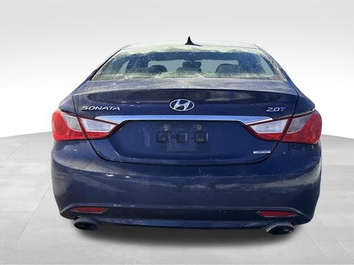 2011 Hyundai SONATA Limited 2.0T
