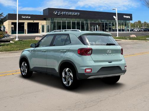 2025 Hyundai VENUE Limited