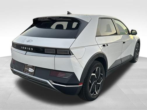 2022 Hyundai IONIQ 5 SE