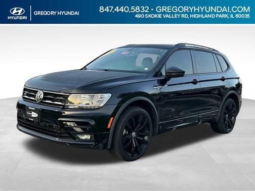 Deep Black Pearl Effect 2021 Volkswagen Tiguan 2.0T SE R-Line Black