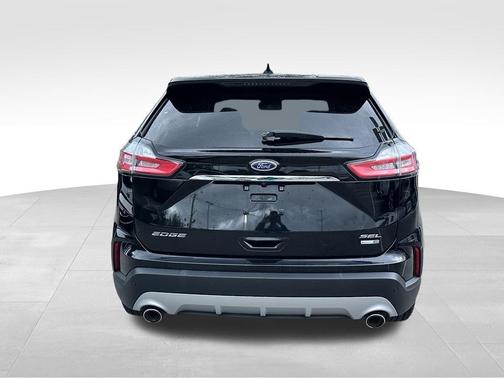 Agate Black Metallic 2019 Ford Edge SEL