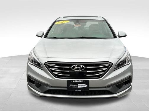 Symphony Silver 2017 Hyundai SONATA Limited