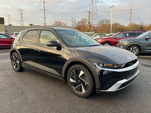Black 2025 Hyundai IONIQ 5 SEL