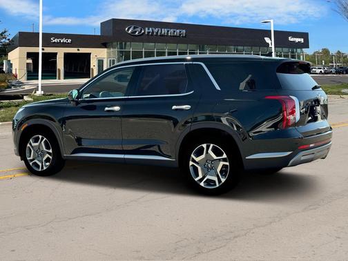2025 Hyundai PALISADE SEL Premium