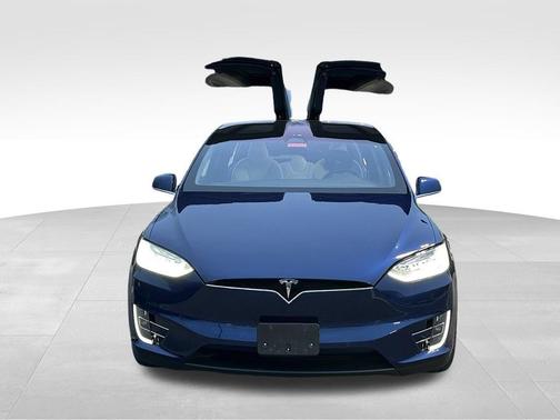 2020 Tesla Model X Long Range