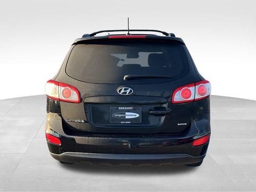 2012 Hyundai SANTA FE SE