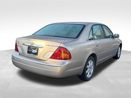 Desert Sand Mica 2002 Toyota Avalon XL
