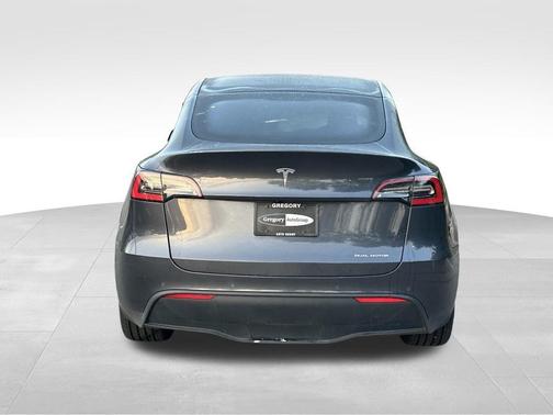 Midnight Silver Metallic 2020 Tesla Model Y Long Range