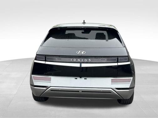 Black 2024 Hyundai IONIQ 5 Limited