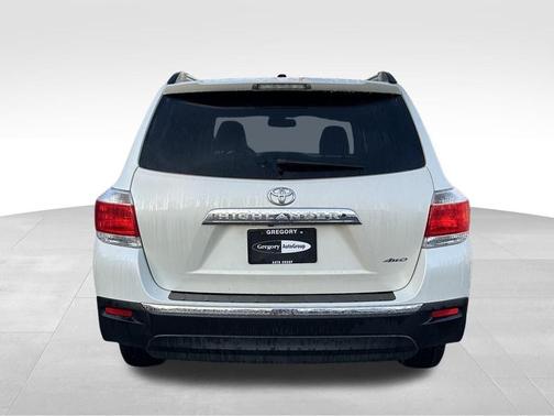 Blizzard Pearl 2013 Toyota Highlander Limited