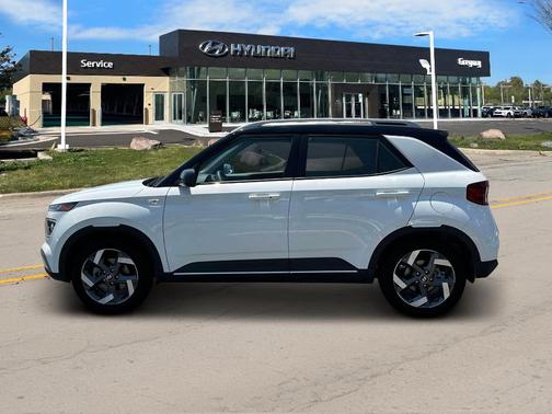 2025 Hyundai VENUE Limited