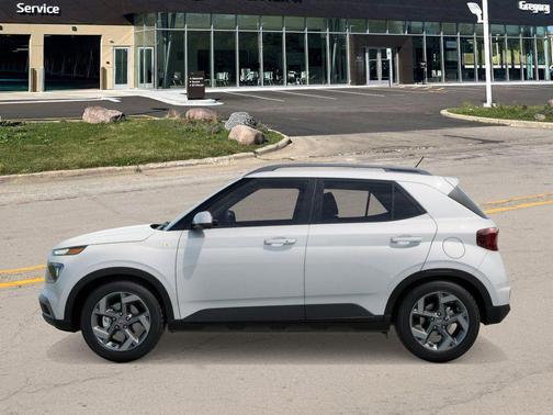 2025 Hyundai VENUE SEL