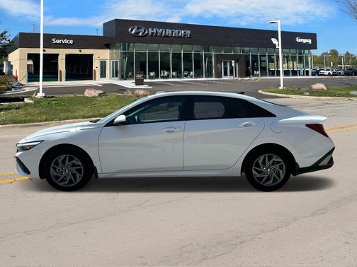 2025 Hyundai ELANTRA HEV Blue