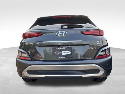 2022 Hyundai KONA Limited