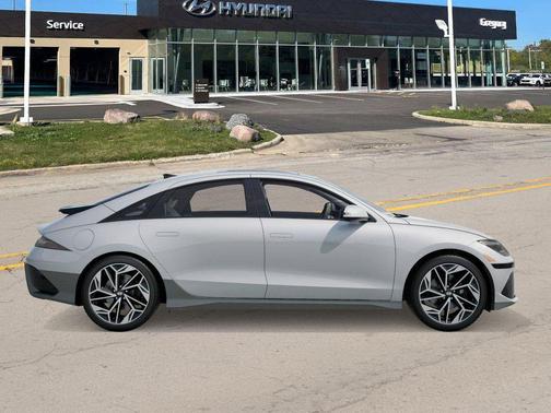 2025 Hyundai IONIQ 6 Limited