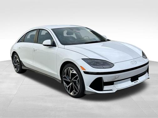 2025 Hyundai IONIQ 6 SEL