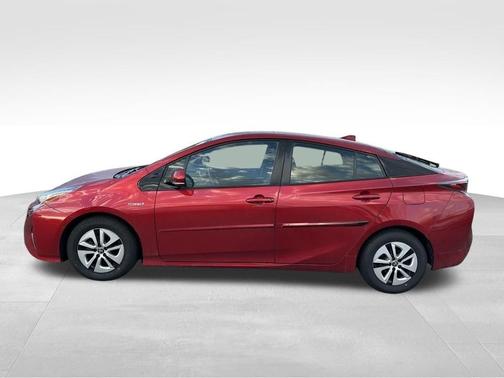 Hypersonic Red 2018 Toyota Prius Four