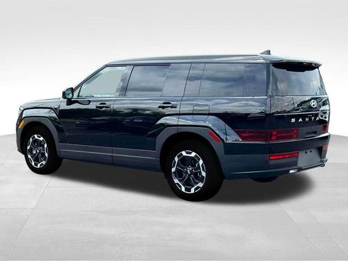 2025 Hyundai SANTA FE SE