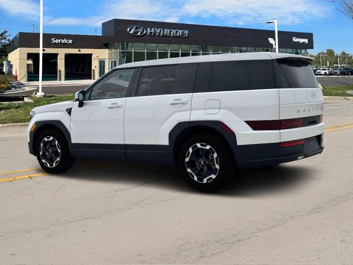 2025 Hyundai SANTA FE SE