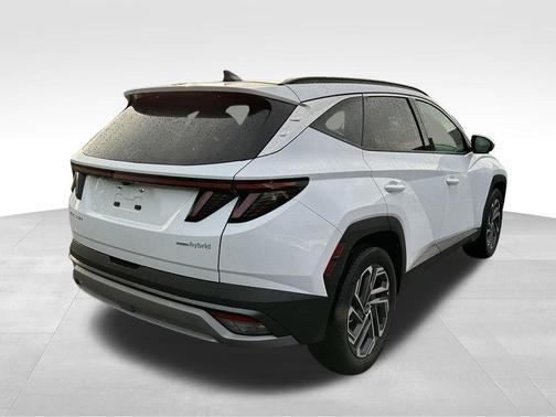 Pearl 2025 Hyundai TUCSON Hybrid Limited