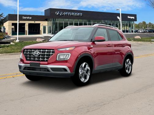 2025 Hyundai VENUE SEL