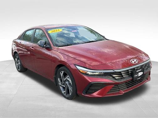 Red 2025 Hyundai ELANTRA SEL Sport