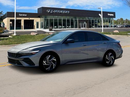 2025 Hyundai ELANTRA HEV SEL Sport