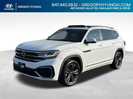 Pure White 2021 Volkswagen Atlas 3.6 SE w/ Technology R-Line