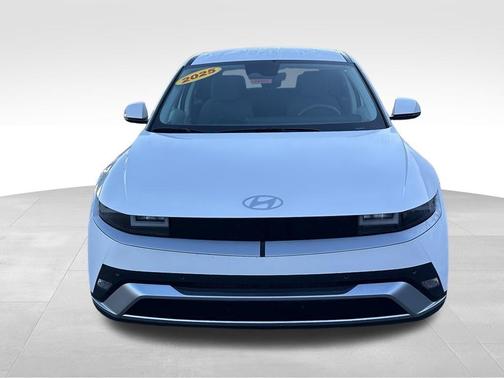 Atlas 2025 Hyundai IONIQ 5 SE Standard Range