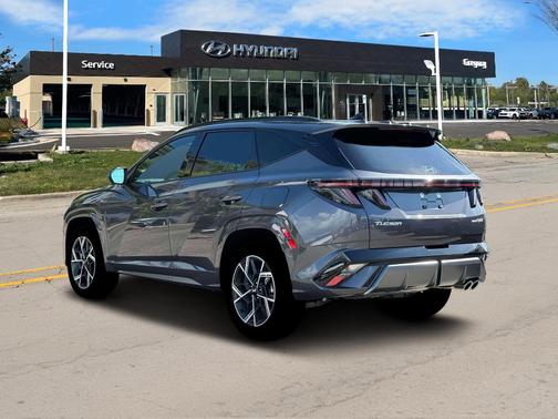 2025 Hyundai TUCSON Hybrid N Line