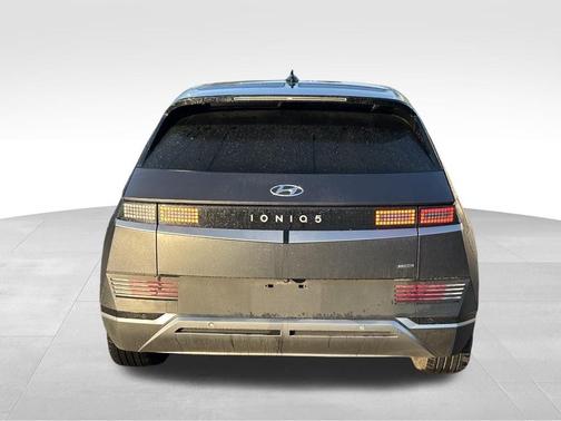 Gray 2023 Hyundai IONIQ 5 SEL