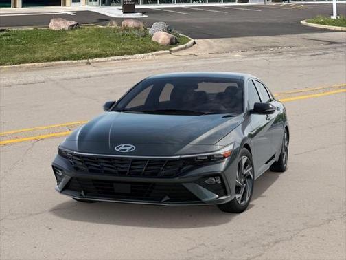 2025 Hyundai ELANTRA HEV SEL Sport