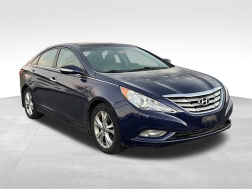2013 Hyundai SONATA Limited