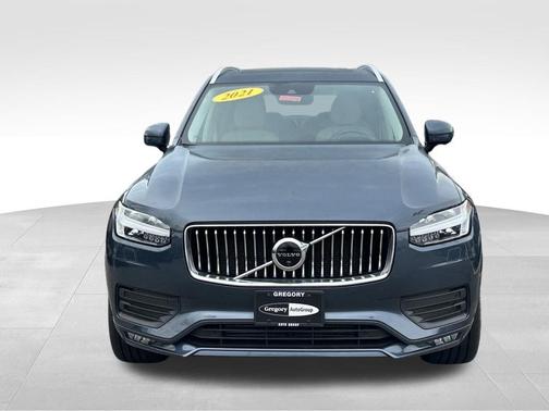 2021 Volvo XC90 T6 Momentum 6 Passenger