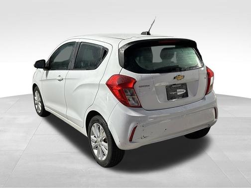 Summit White 2017 Chevrolet Spark 1LT