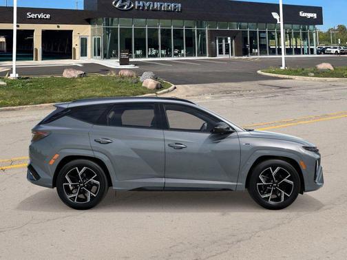 2025 Hyundai TUCSON Hybrid N Line