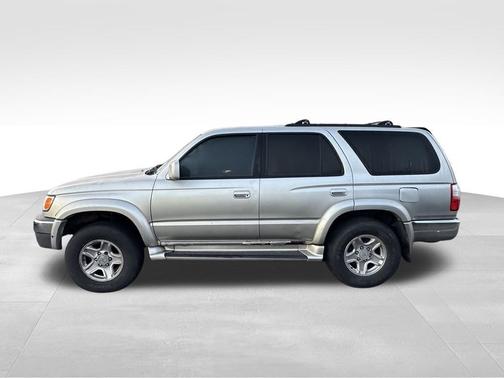 2001 Toyota 4Runner SR5