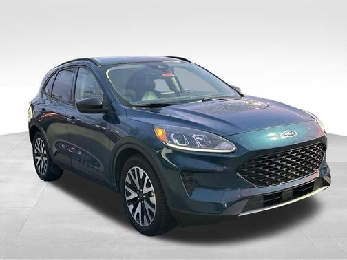 2020 Ford Escape SE Sport Hybrid