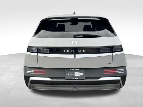 Cyber Gray 2025 Hyundai IONIQ 5 SE